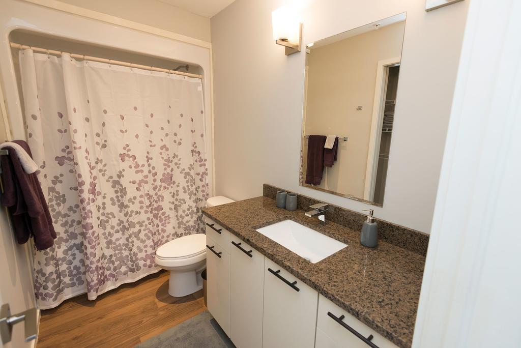 Nova Suites Inc. Халифакс Екстериор снимка