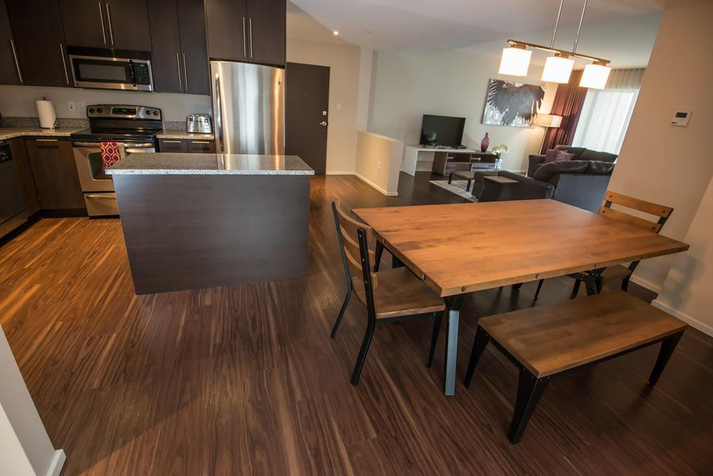 Nova Suites Inc. Халифакс Екстериор снимка